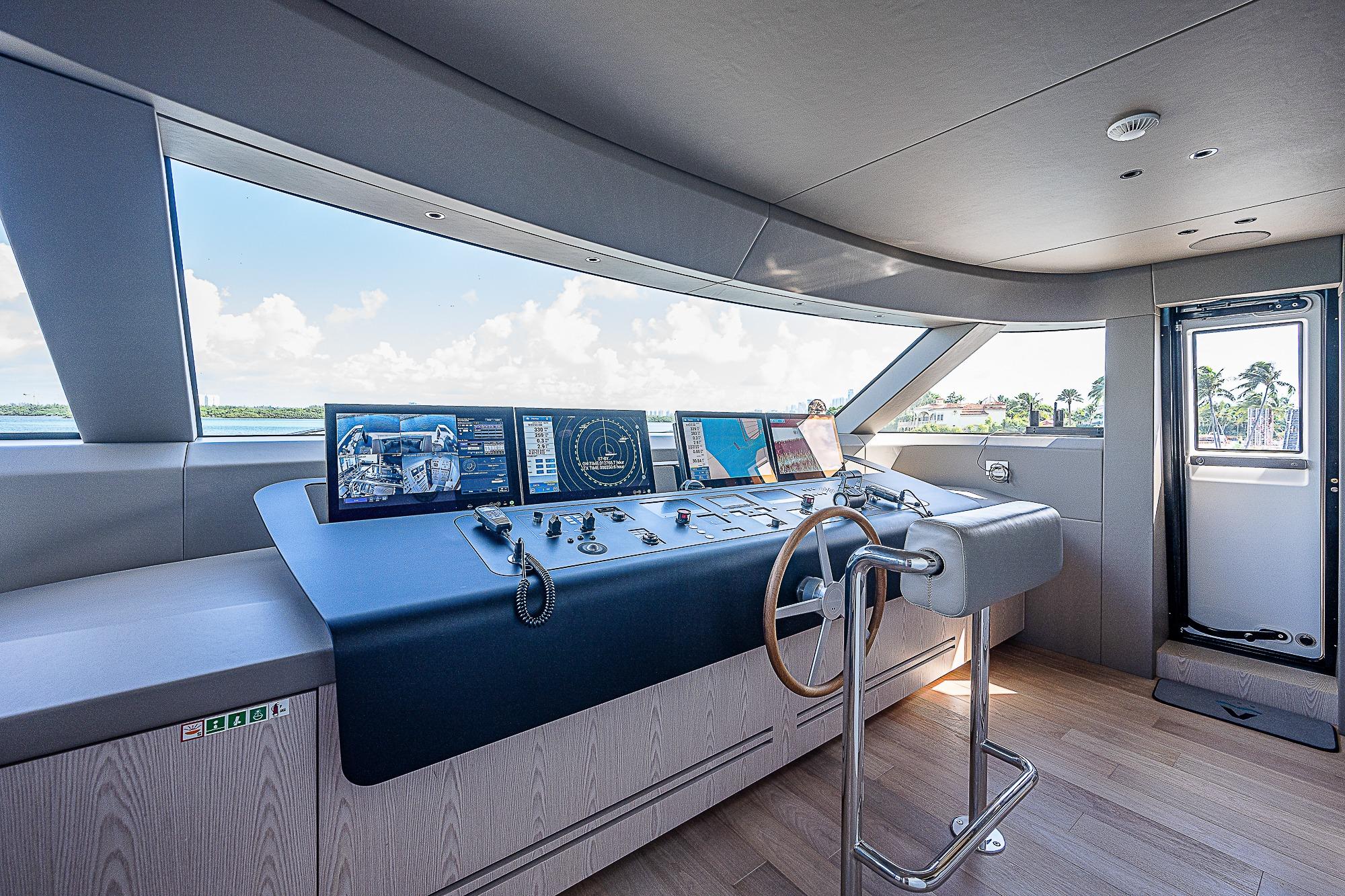 2023-sanlorenzo-sd118-power-10039024-20251218120550476-4