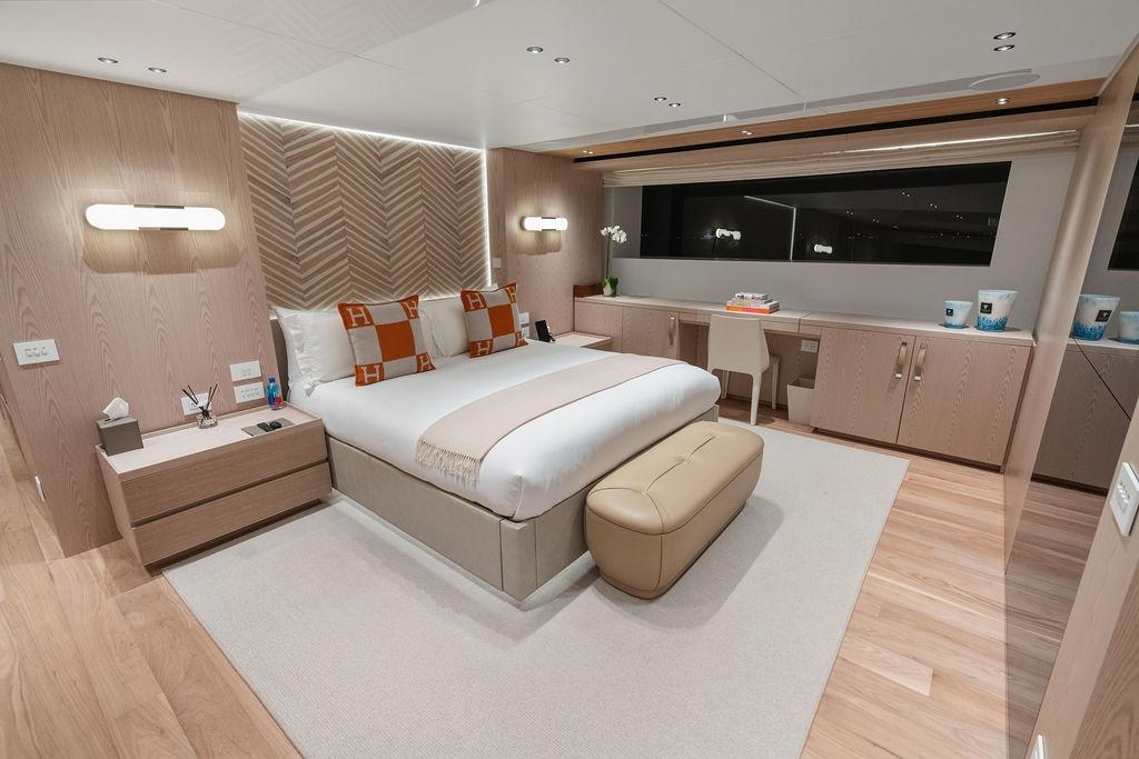 2023-sanlorenzo-sd118-power-10039024-20260112075731576-2