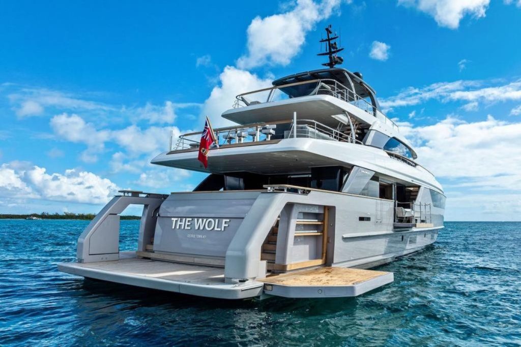 The Wolf | A Tour Aboard The 2023 Sanlorenzo SD118