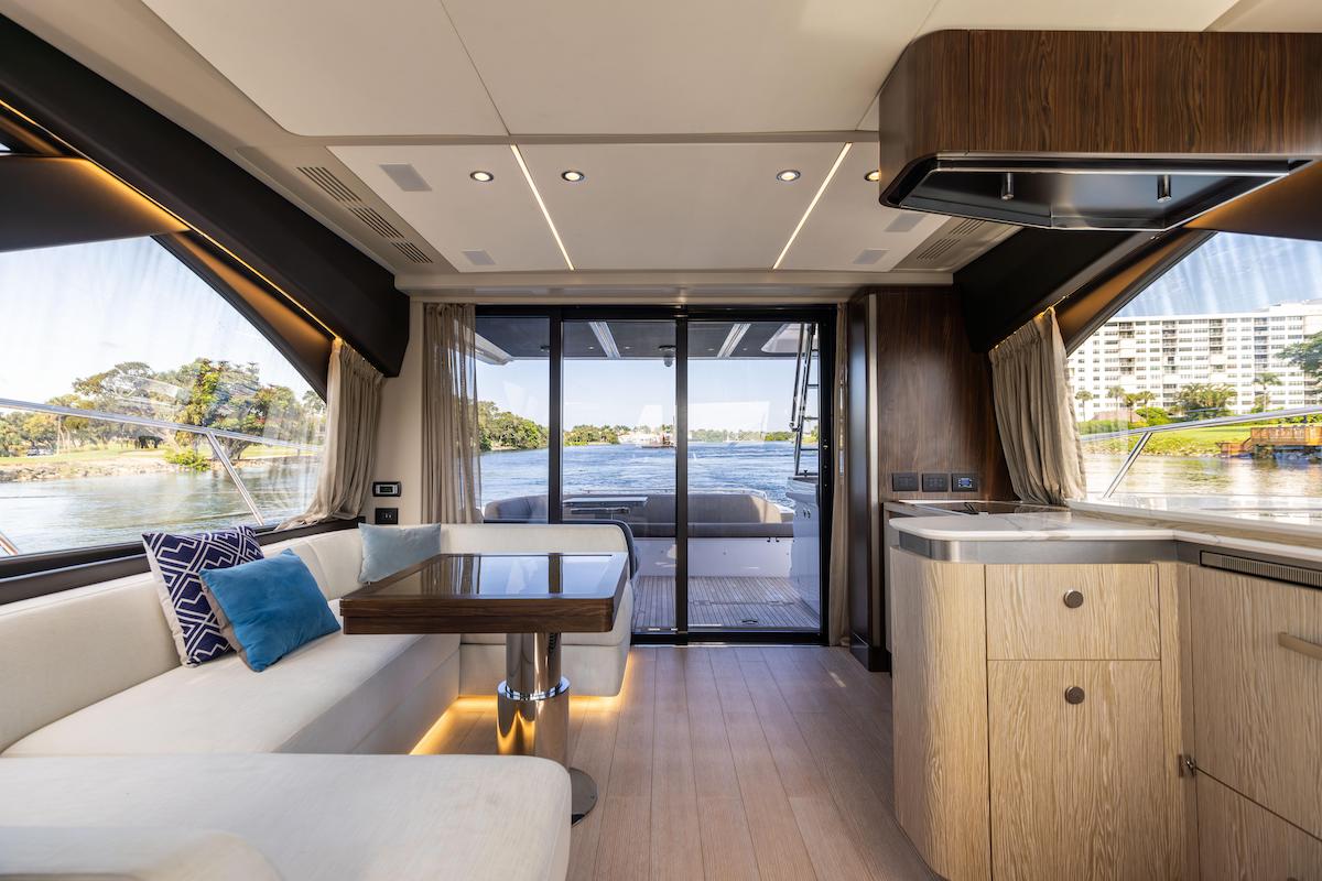 2021-azimut-s6-sportfly-power-10015313-20251122105220152-4