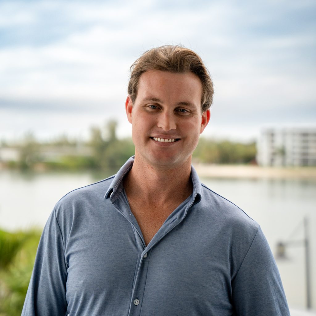 Sean-Spicer-Autograph-Yacht-Group