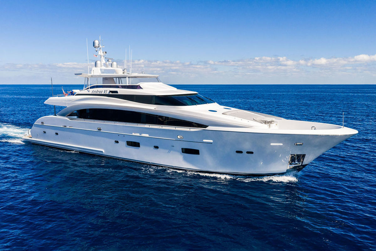 Horizon-110-For-Sale-Autograph-Yacht-Group