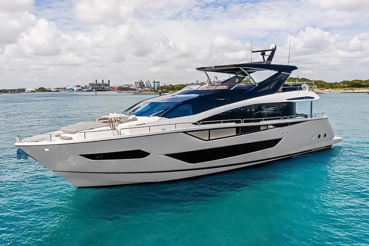 2026-Sunseeker-88-Yacht-For-Sale